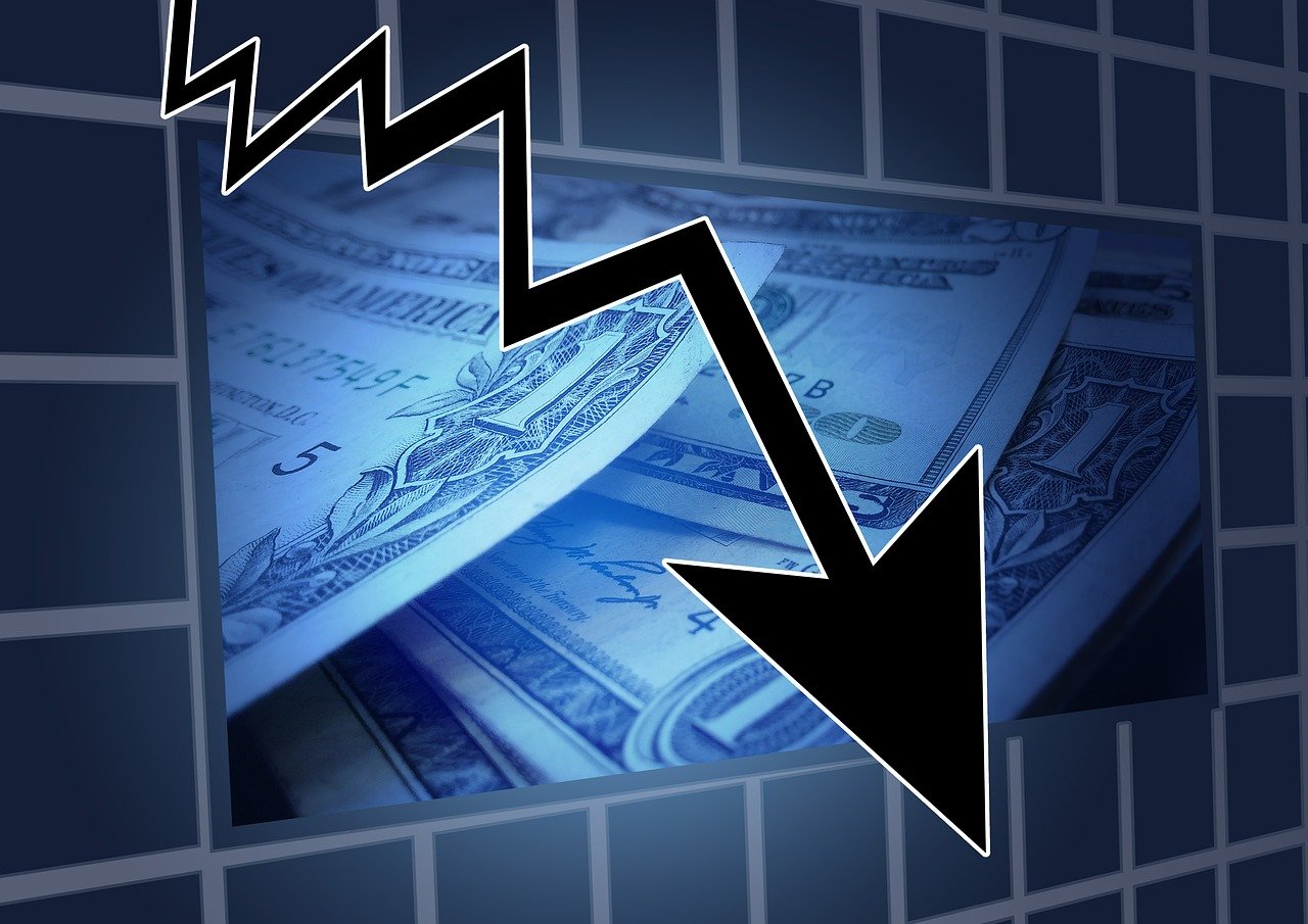 电子信息制造业：1-8 月增长态势良好 13.1%